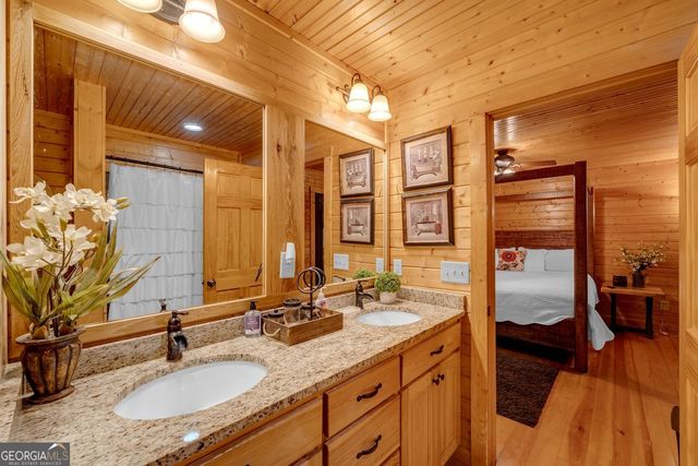 549 Sleepy Hollow Road, Ellijay, GA 30536