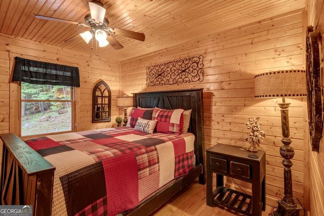 549 Sleepy Hollow Road, Ellijay, GA 30536
