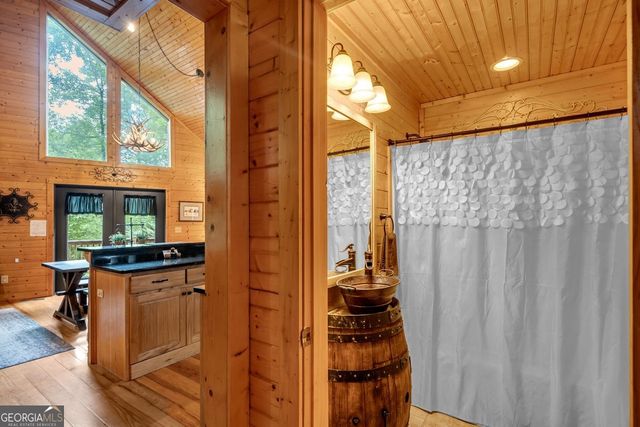 549 Sleepy Hollow Road, Ellijay, GA 30536