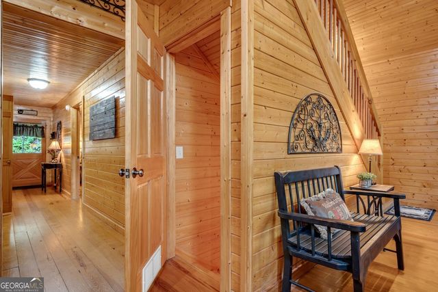 549 Sleepy Hollow Road, Ellijay, GA 30536