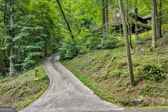 549 Sleepy Hollow Road, Ellijay, GA 30536