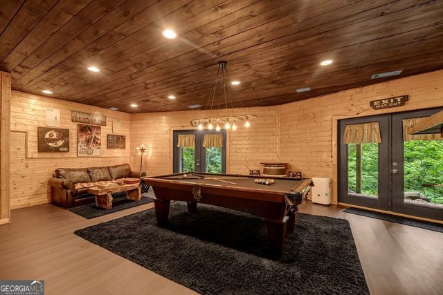 549 Sleepy Hollow Road, Ellijay, GA 30536