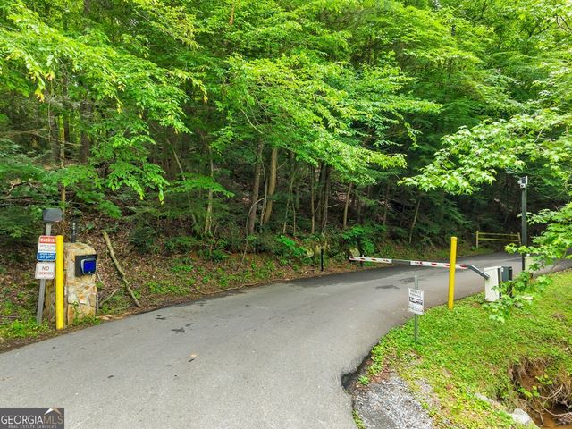 549 Sleepy Hollow Road, Ellijay, GA 30536
