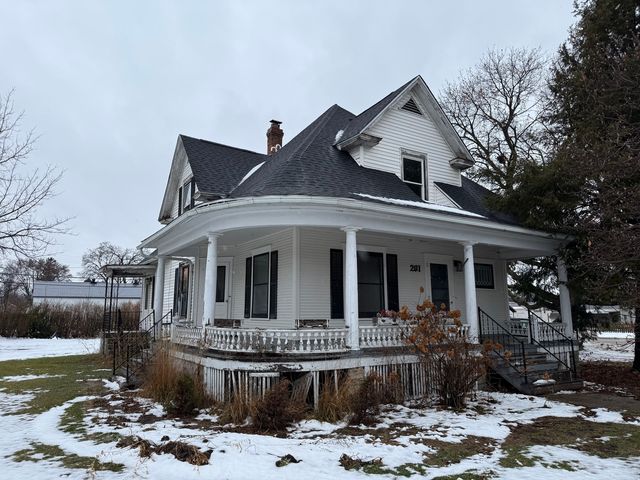 201 S Elida Street, Winnebago, IL 61088