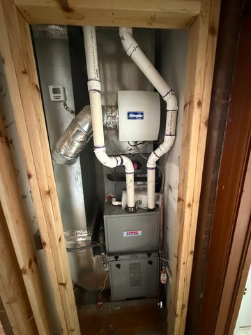 201 S Elida Street, Winnebago, IL 61088