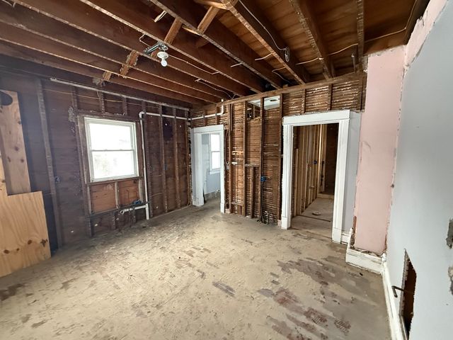 201 S Elida Street, Winnebago, IL 61088