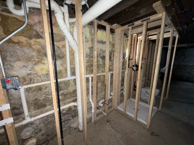 201 S Elida Street, Winnebago, IL 61088