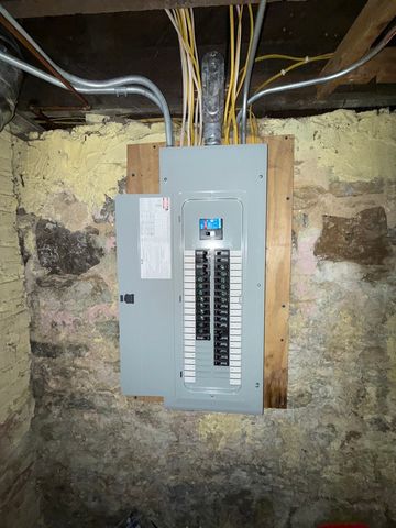 201 S Elida Street, Winnebago, IL 61088