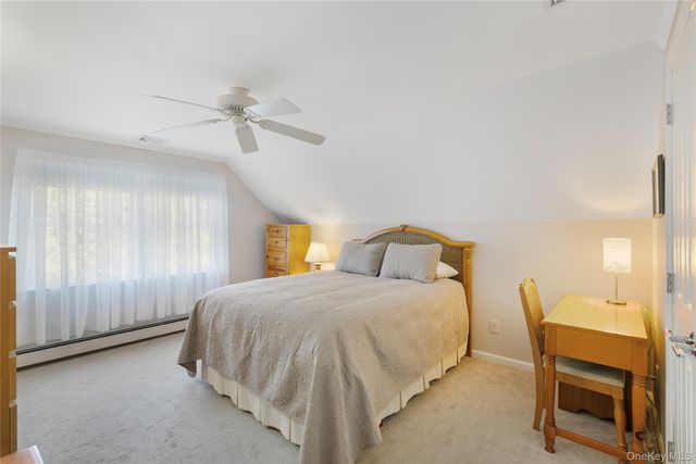 450 Maple Lane, Greenport, NY 11944