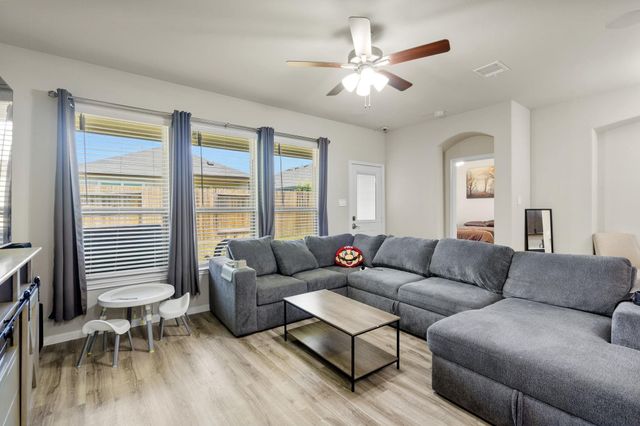 2137 Cedar Way Drive, Conroe, TX 77301
