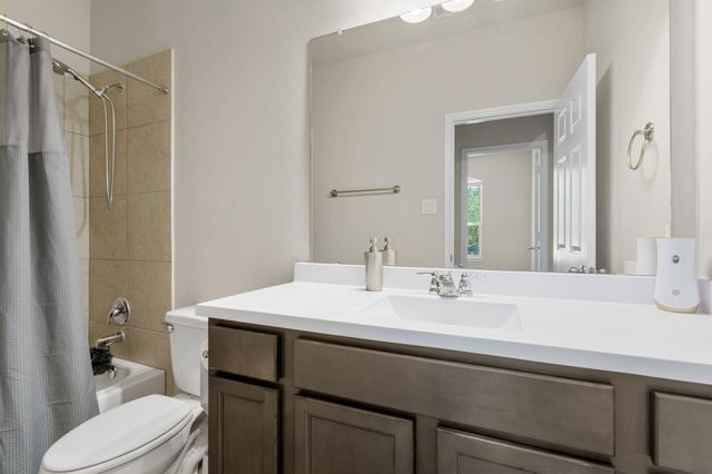 2137 Cedar Way Drive, Conroe, TX 77301