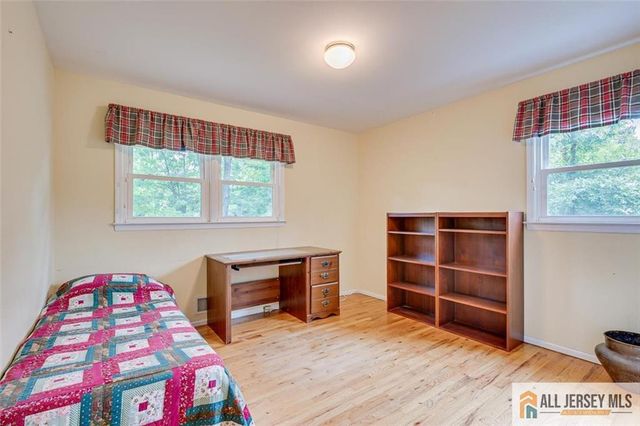 23 Oakey Drive, South Brunswick, NJ 08824