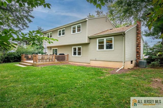 23 Oakey Drive, South Brunswick, NJ 08824