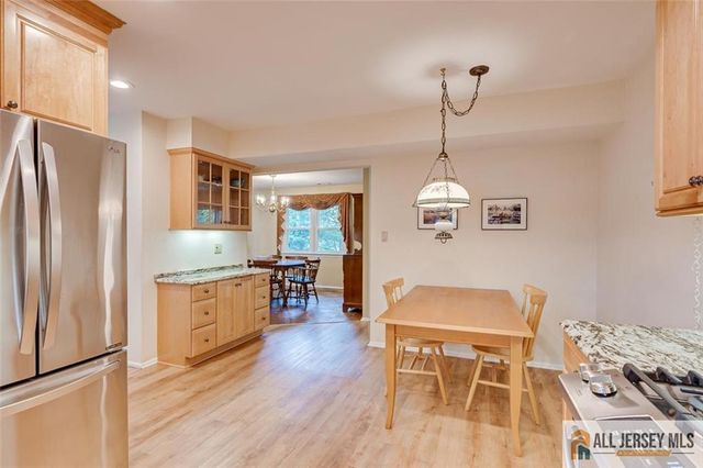 23 Oakey Drive, South Brunswick, NJ 08824