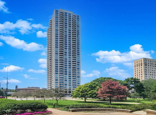 2020 N Lincoln Park 12G, Chicago, IL 60614