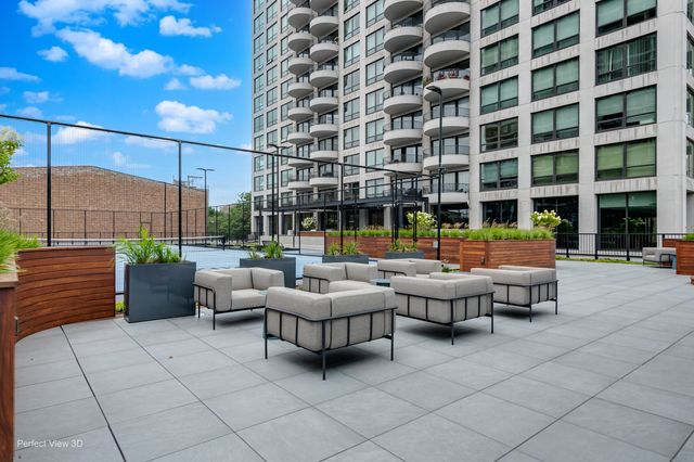 2020 N Lincoln Park 12G, Chicago, IL 60614