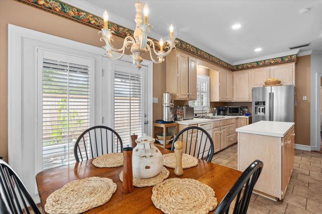 4272 Bit And Spur APT 12, Mobile, AL 36608