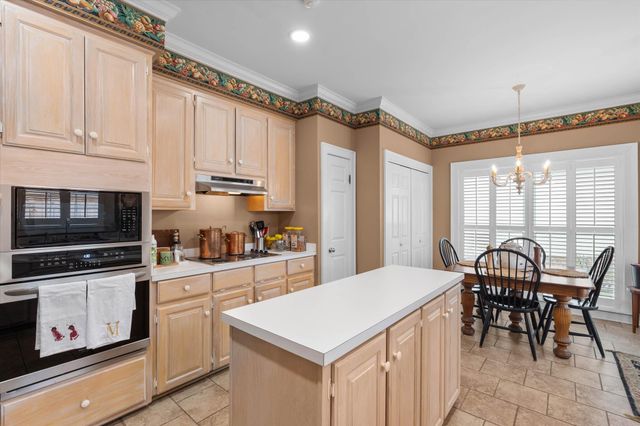 4272 Bit And Spur APT 12, Mobile, AL 36608