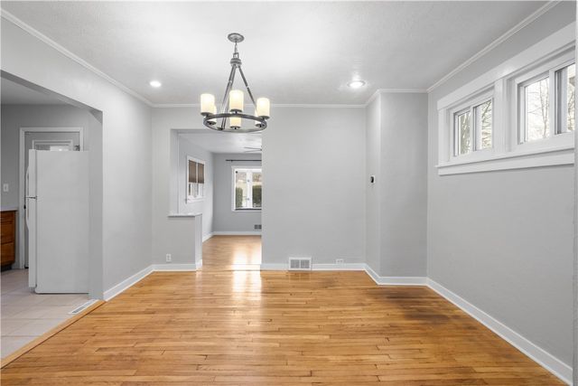 86 Duncan Avenue, Crafton, PA 15205