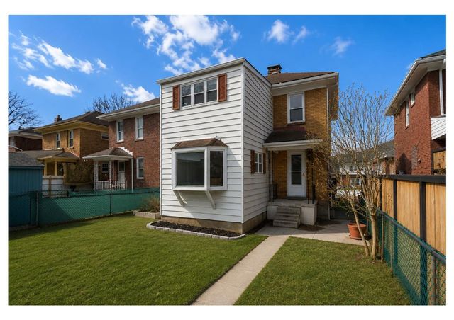 86 Duncan Avenue, Crafton, PA 15205
