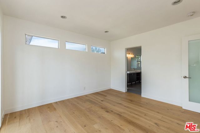 3424 Primera Avenue, Los Angeles, CA 90068