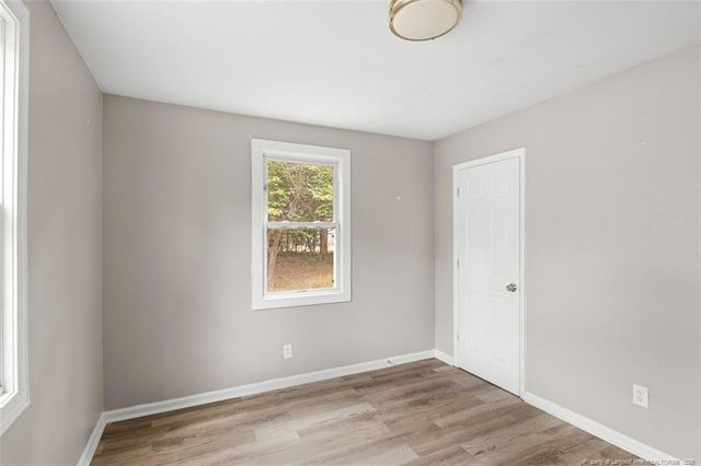 508 E 6th Avenue, Raeford, NC 28376
