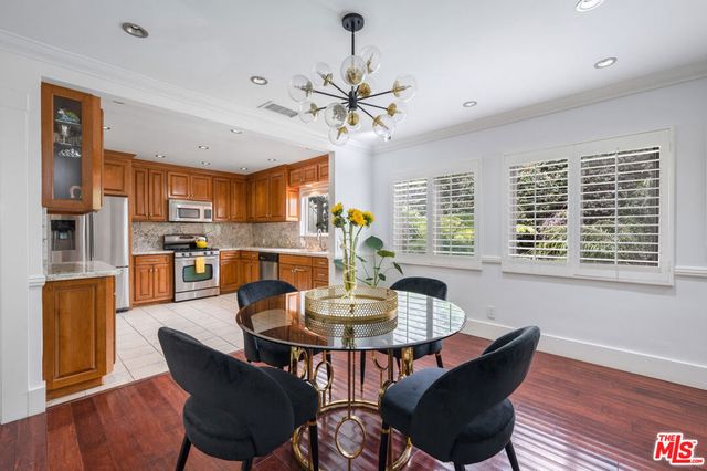 803 S Sycamore Avenue, Los Angeles, CA 90036