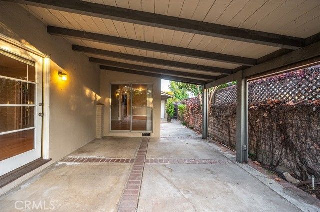5715 Norwich Avenue, Van Nuys (los Angeles), CA 91411