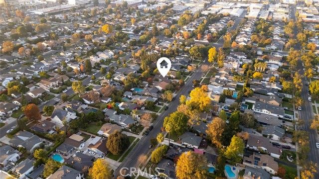 5715 Norwich Avenue, Van Nuys (los Angeles), CA 91411