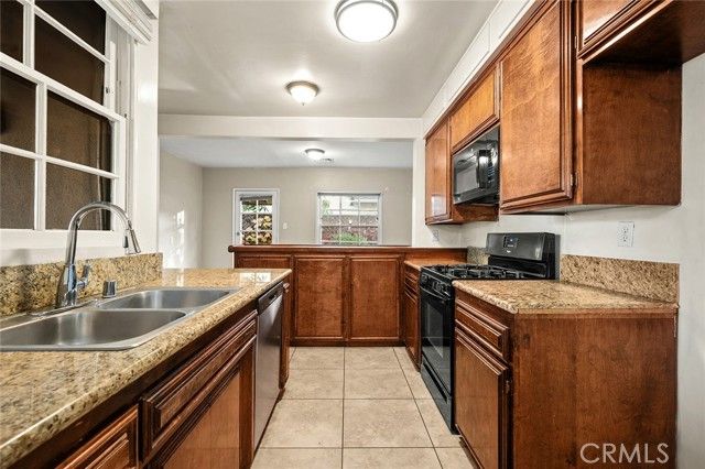 5715 Norwich Avenue, Van Nuys (los Angeles), CA 91411