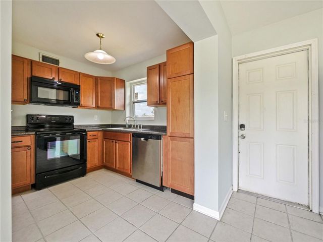 1117 W EMBASSY DRIVE, Deltona, FL 32725