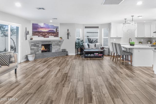 4632 E KINGS Avenue, Phoenix, AZ 85032