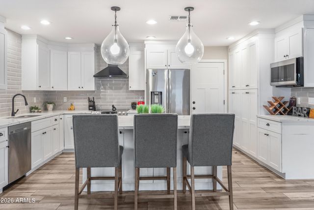 4632 E KINGS Avenue, Phoenix, AZ 85032