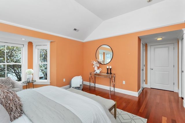 17 Perry St 3, Cambridge, MA 02139