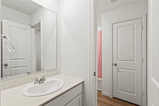 5346 Riverwalk Parkway, Garland, TX 75040