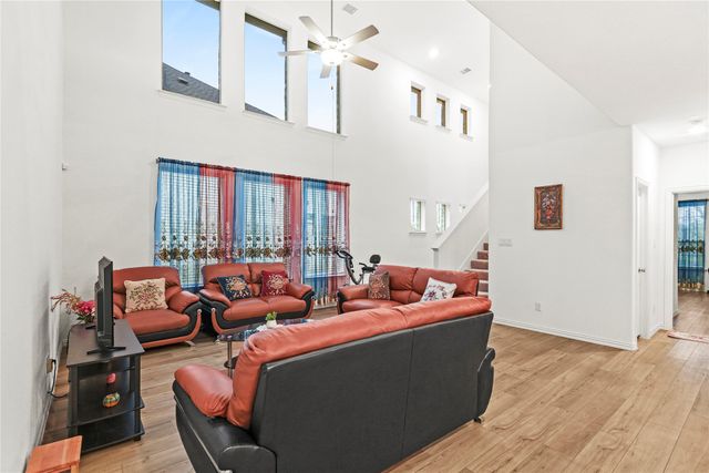 5346 Riverwalk Parkway, Garland, TX 75040