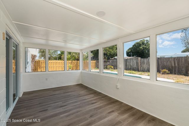 1497 Breeze Lane, Melbourne, FL 32935