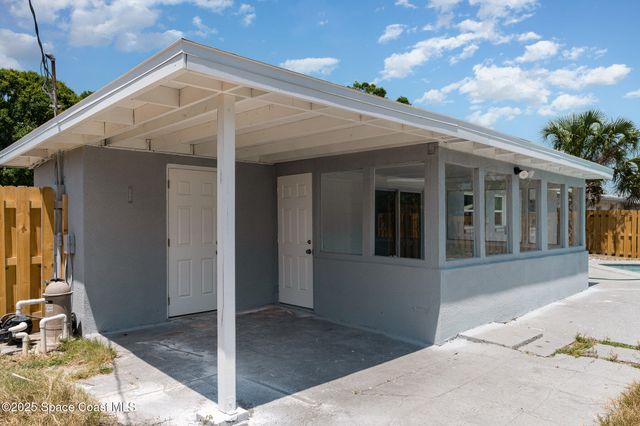 1497 Breeze Lane, Melbourne, FL 32935