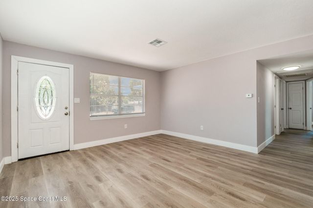 1497 Breeze Lane, Melbourne, FL 32935