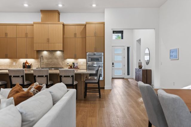 8650 Buckbrush Ln, Granite Bay, CA 95746
