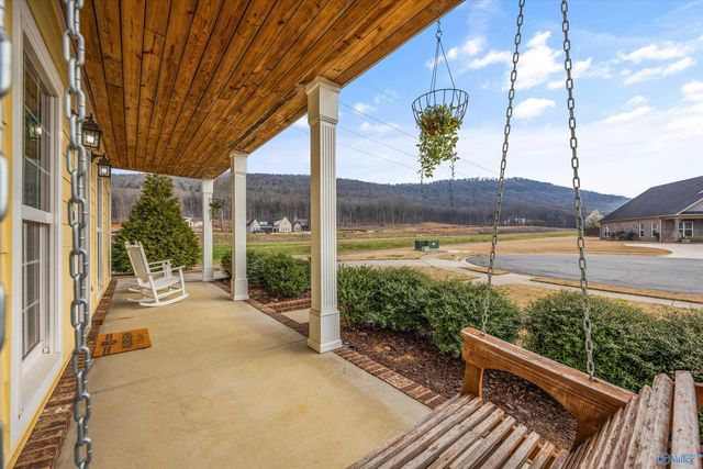 17 Alex Spring Place, Gurley, AL 35748