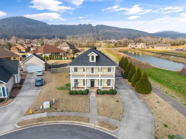 17 Alex Spring Place, Gurley, AL 35748