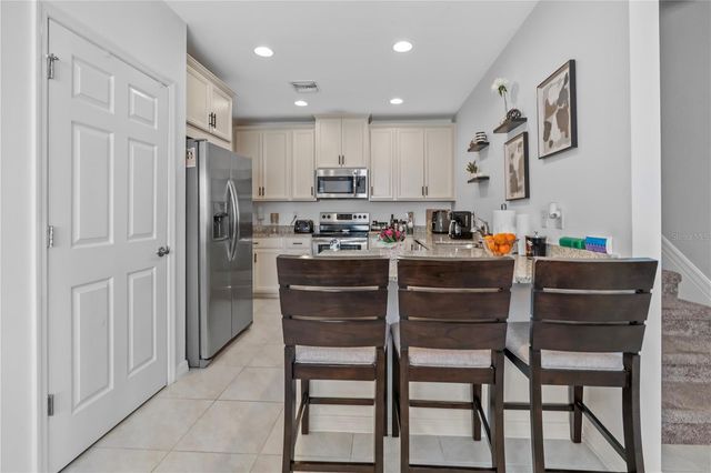 3719 CROFTON COURT, Fort Myers, FL 33916
