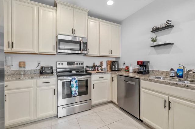 3719 CROFTON COURT, Fort Myers, FL 33916