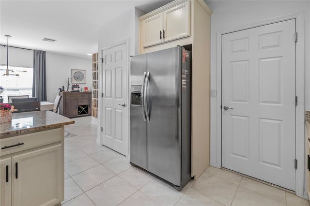 3719 CROFTON COURT, Fort Myers, FL 33916