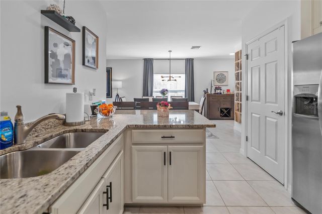 3719 CROFTON COURT, Fort Myers, FL 33916