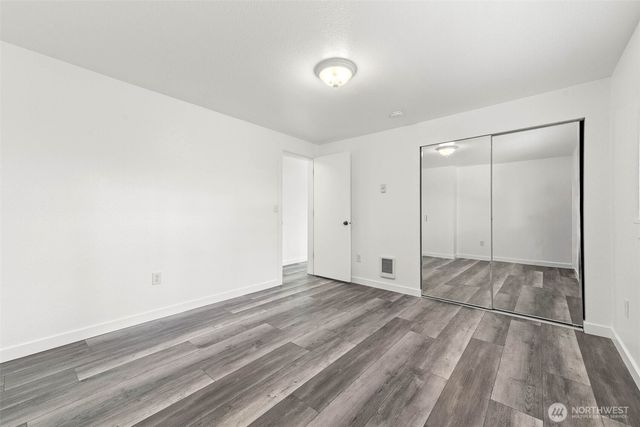 5 W Shore Avenue SW, Lakewood, WA 98498