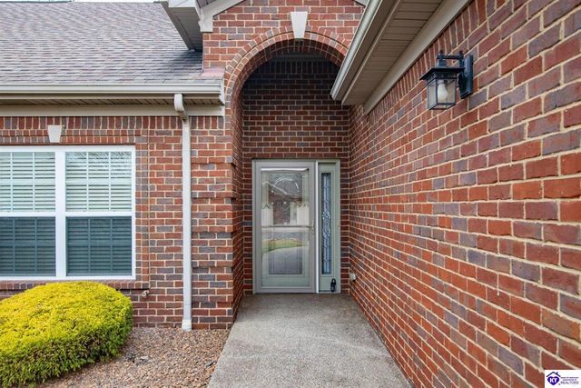 105 B Arlingwood Court, Elizabethtown, KY 42701