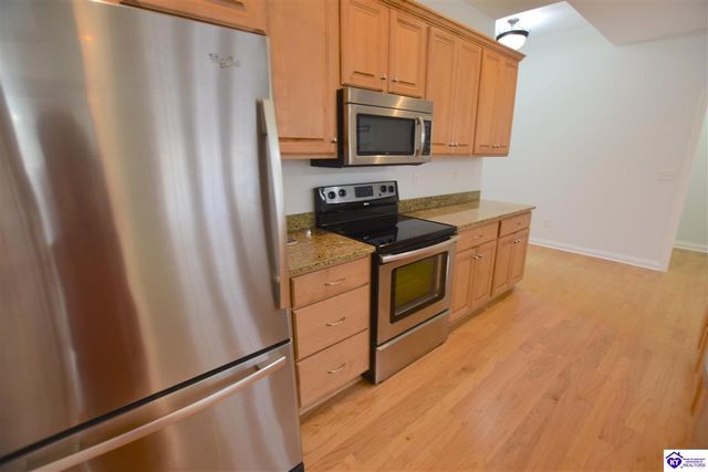 105 B Arlingwood Court, Elizabethtown, KY 42701