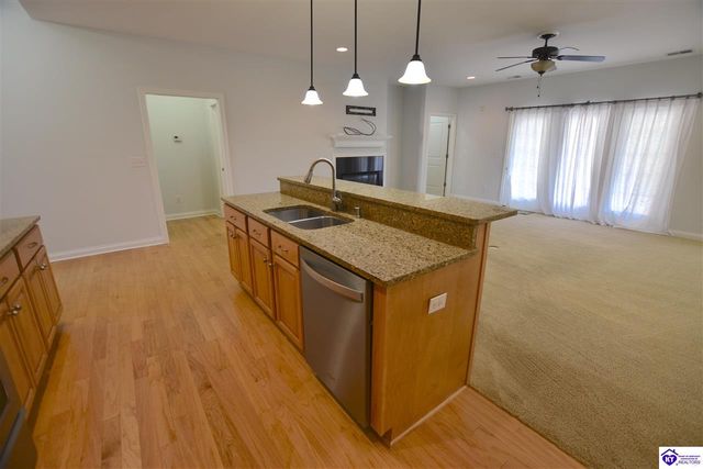 105 B Arlingwood Court, Elizabethtown, KY 42701